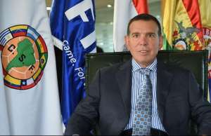 Ex-presidente da Conmebol é banido do futebol por causa de suborno