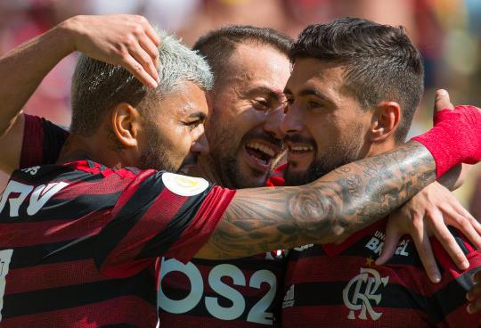 Everton Ribeiro minimiza peso de jogo com Santos: ‘Muito campeonato pela frente’