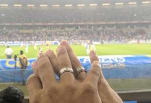 Após caso de homofobia, torcedores do Cruzeiro se declaram: 'Te amo'