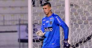 Série B: Goleiro lamenta revés da Ponte Preta, mas pede: ‘Tentar buscar contra o Operário’