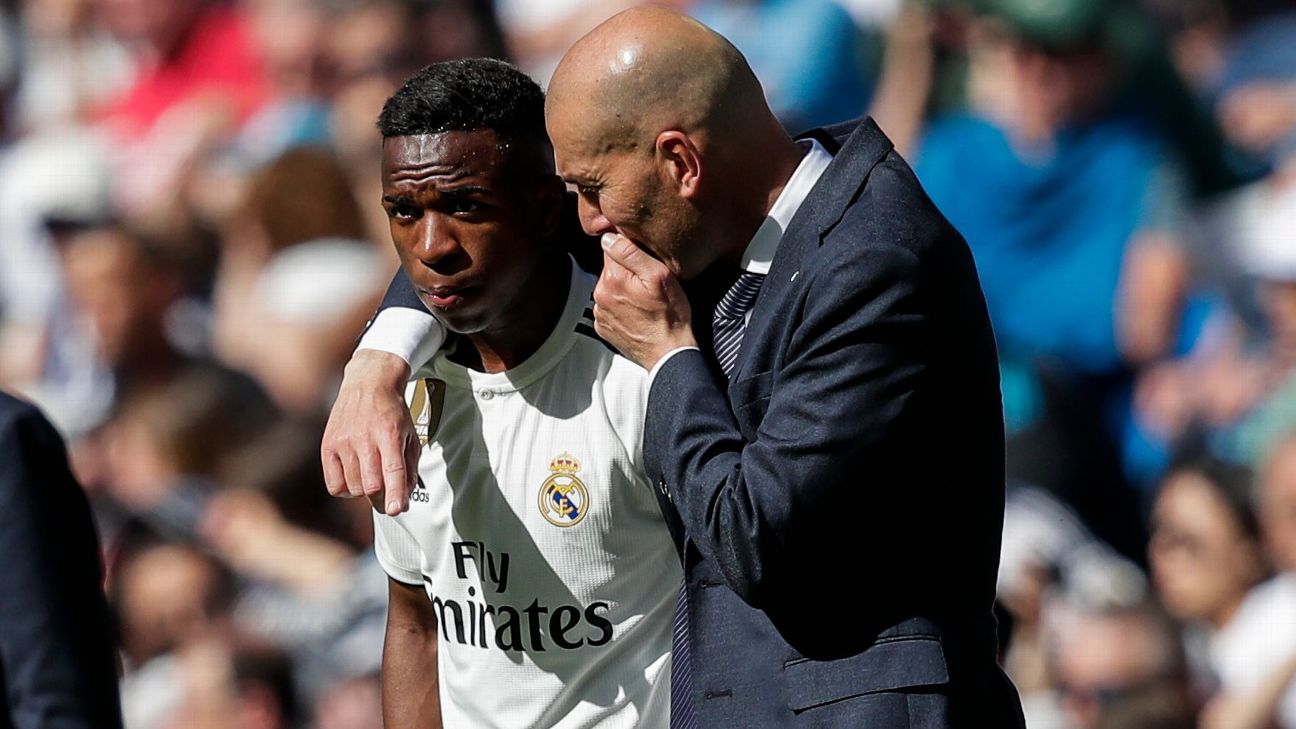 Zidane nega qualquer problema com Vinicius Junior: ‘É o futuro do Real Madrid’