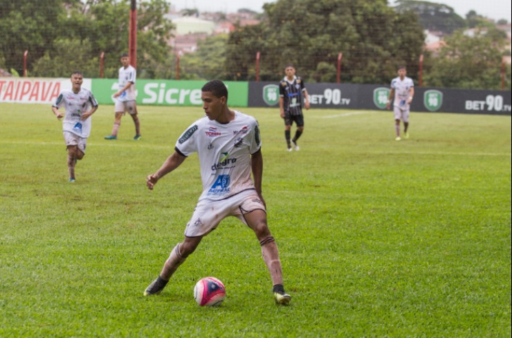 Copa Paulista: Atacante deixa ‘seca de gols de lado’ e foca na vaga do Comercial
