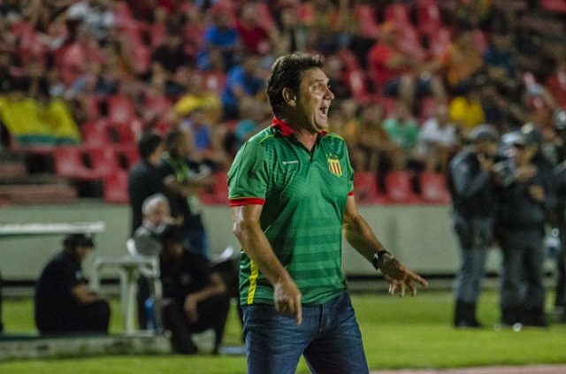 Série C: João Brigatti fica a um passo de gabaritar objetivos pelo Sampaio Corrêa