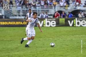 Ponte Preta supera concorrência de rivais da Série B e fecha com camisa 10