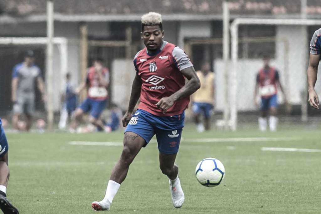 Marinho diz que 'bicho vai pegar' em duelo de Jesus contra Sampaoli no Maracanã