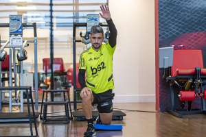 Flamengo tenta acabar com fama de 'tremer' em confrontos diretos diante do Santos