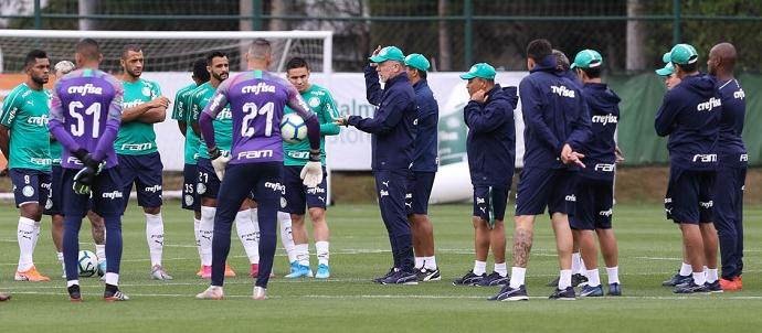 Agora no Palmeiras, Mano reencontra Cruzeiro com chance de afundar mais o ex-time