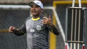 Sampaoli credita revés a talento de Gabriel Barbosa: 'Fez o que ninguém esperava'
