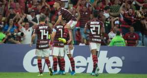 BRASILEIRÃO: Fla deixa Santos para trás e Palmeiras aproveita a oportunidade