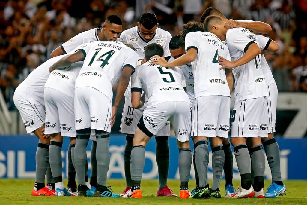 Marcinho fala em atuação ruim do Botafogo, mas aprova ponto conquistado