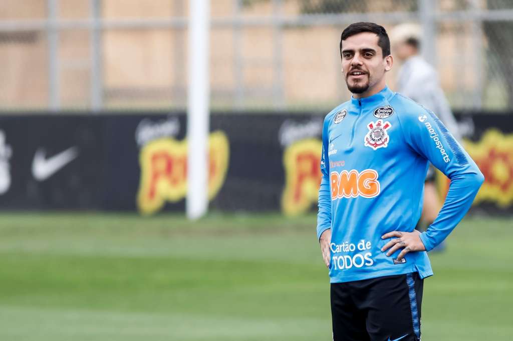 Em meio às dívidas em Itaquera, Corinthians vai a Brasília encarar o Fluminense 2 0002050415628 img