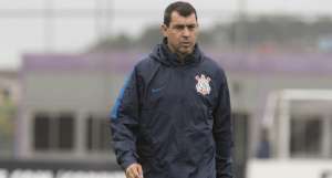 Sem se abater com derrota, Corinthians mira 'virar a chave' para Sul-Americana