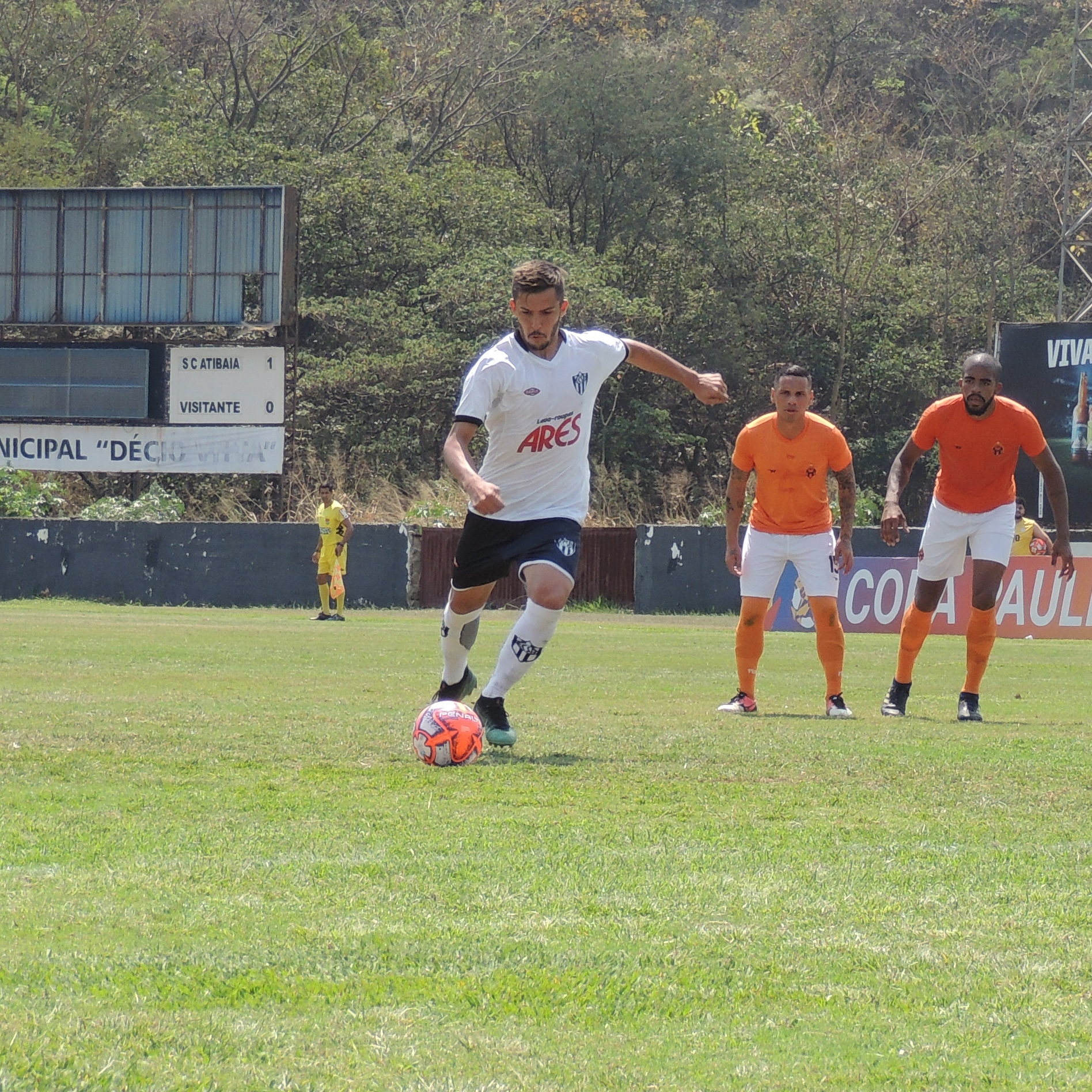 Copa Paulista: Meia do EC São Bernardo vibra com 1º gol e foca na classificação