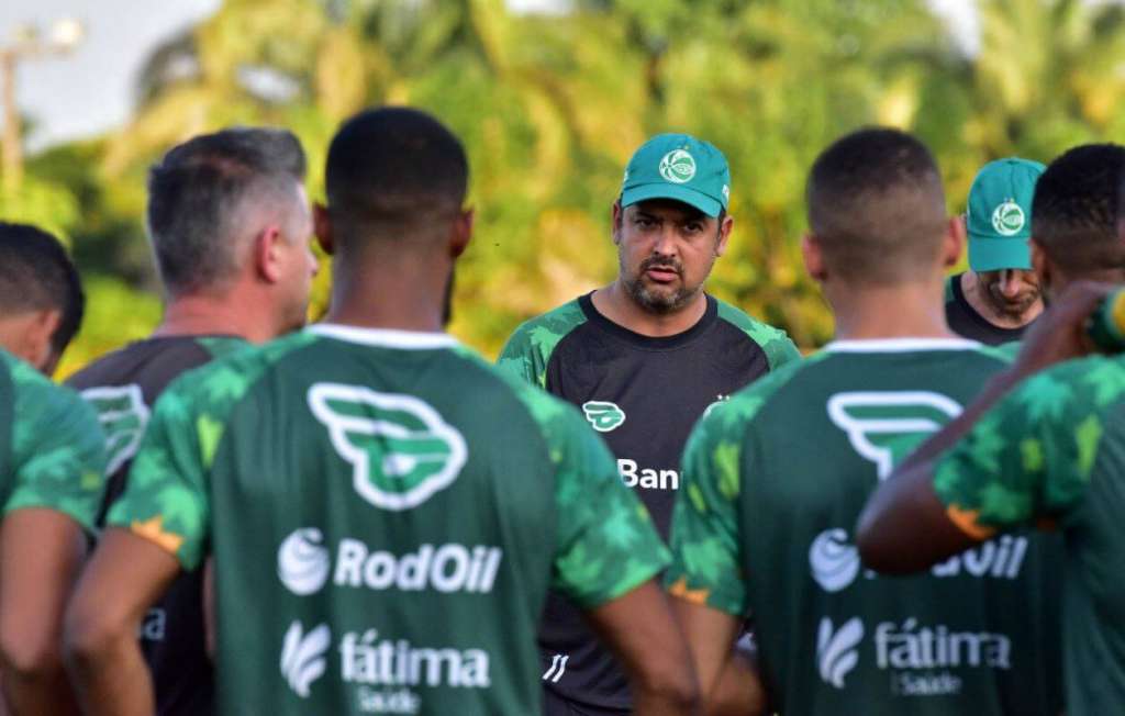 Marquinhos Santos foi anunciado como novo treinador da Chapecoense (Foto: Arthur Dallegrave/Juventude)