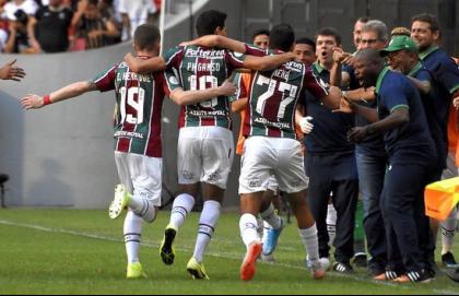 Oswaldo de Oliveira pensa em Ganso e Nenê no Flu como Pelé e Tostão na seleção