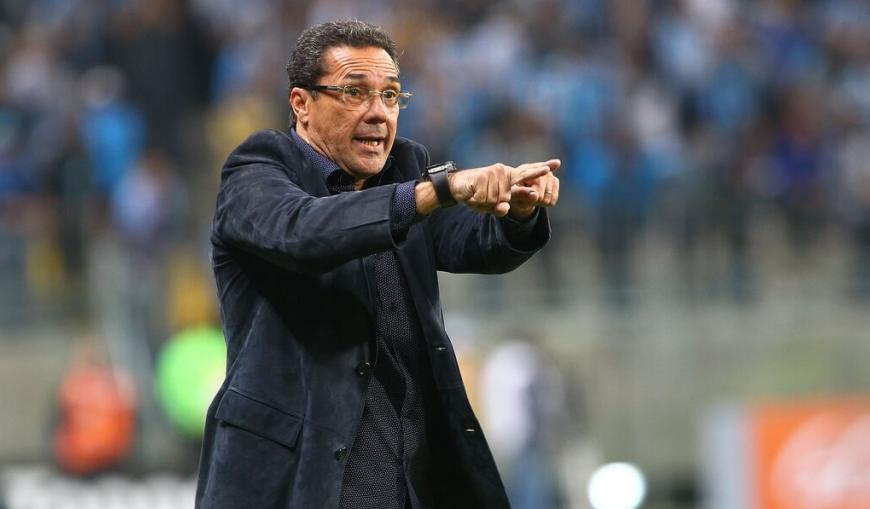 ‘Nunca trabalhei em um grupo igual a esse’, exalta Luxemburgo sobre o time do Vasco