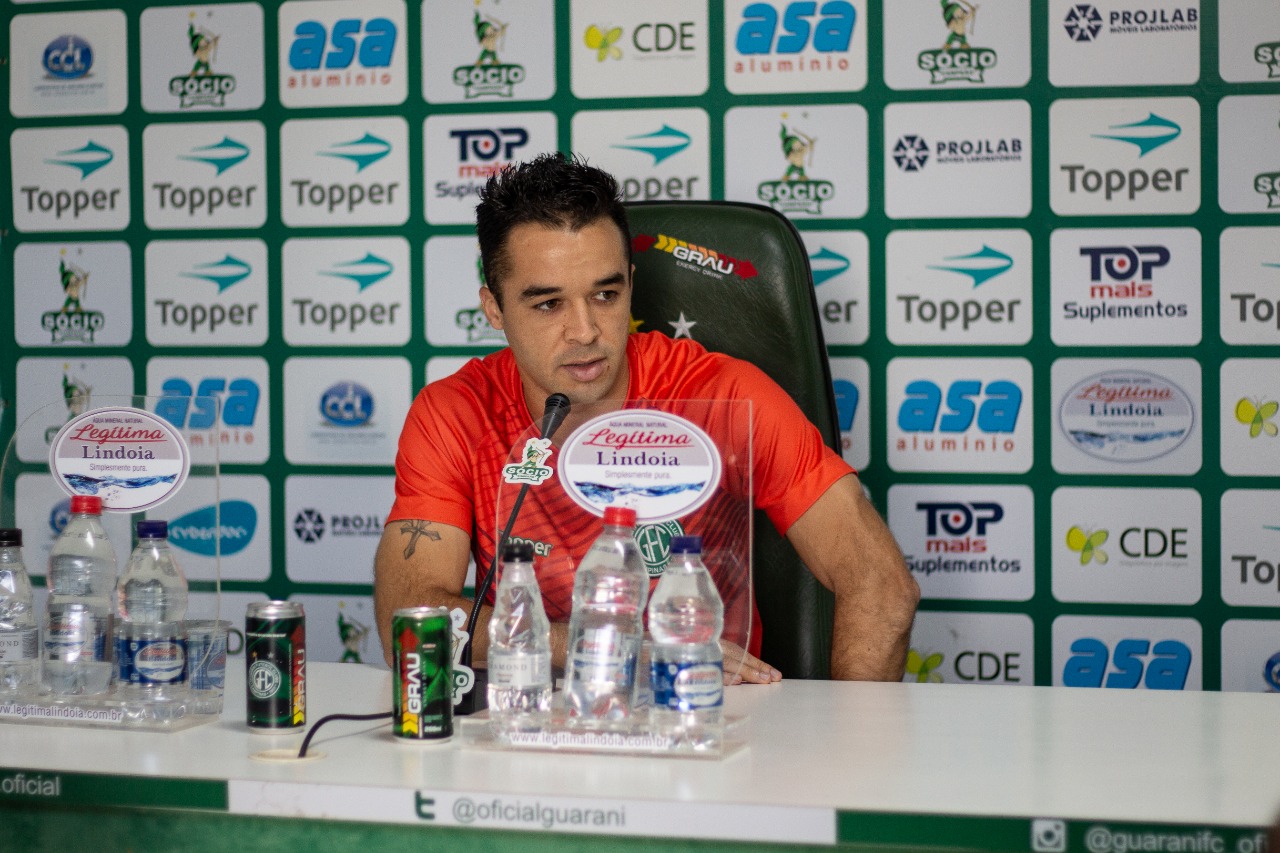 Série B: Lenon credita recuperação do Guarani ao trabalho de Thiago Carpini