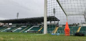 Lavanderia cobra dívida do Figueirense e Eutrópio lamenta: 