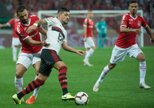 Mengo eliminou Inter na Libertadores