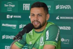 Série B: Ex-Ponte Preta reforça América-MG contra o Sport