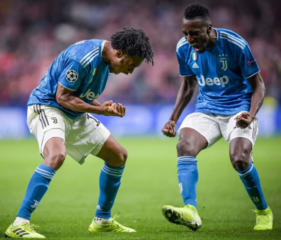 O colombiano Cuadrado fez belo jogo na partida (Foto: Divulgação/Juventus)