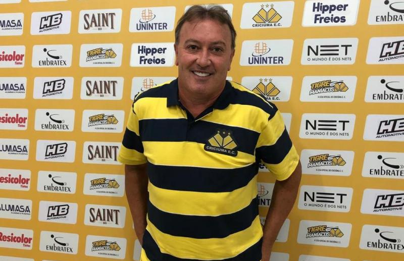 Após temporada ruim, executivo de futebol irá deixar Criciúma no final da Série B