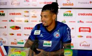 Ex-Palmeiras, zagueiro Juninho exalta bom momento da defesa do Bahia