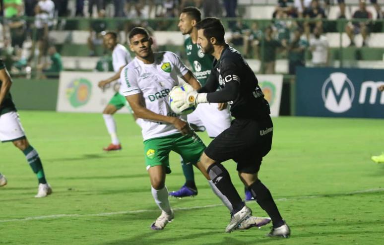 Goiás bateu o Cuiabá - Cuiabá