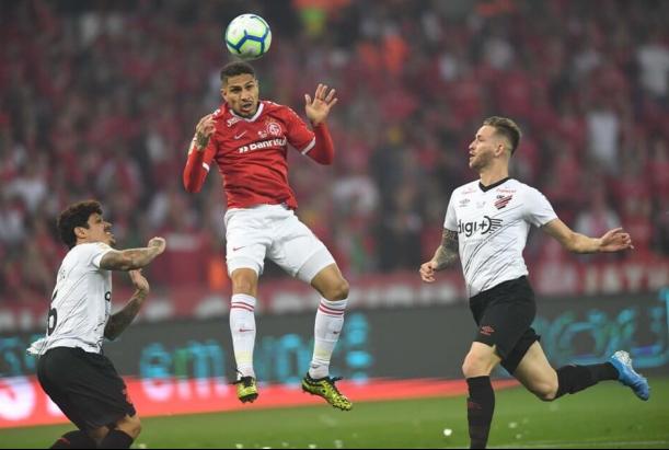 Guerrero ficou devendo futebol e gols na final