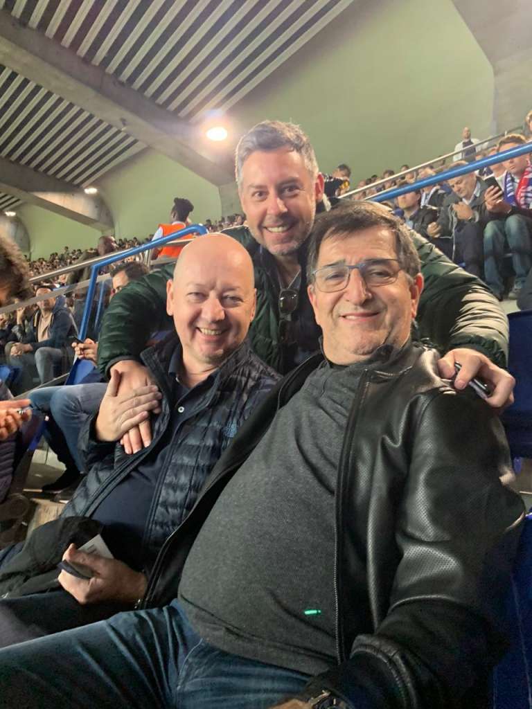 René Simões participa de curso de futebol na França