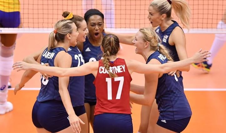 Seleção feminina de vôlei é atropelada pelos EUA e cai para 6º na Copa do Mundo