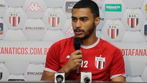 Série B: Atacante do Botafogo crê que time está no caminho certo