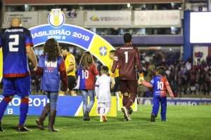 Série B: Com dúvida no meio e desfalque na zaga, Paraná terá mudanças contra o Guarani