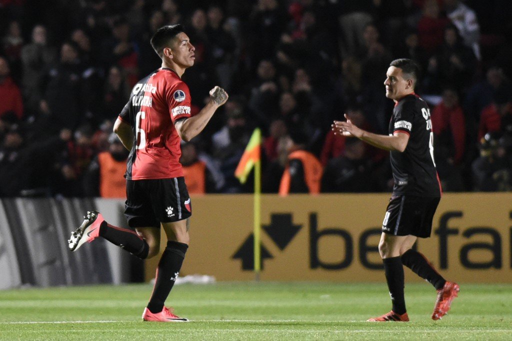 Colón-ARG 2 x 1 Atlético-MG – Galo leva virada no fim, mas segue vivo na Sul-Americana