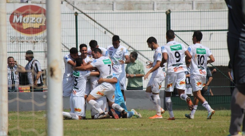 Copa Paulista: Com dúvida no meio-campo, Roberval prepara Comercial para ‘decisão’