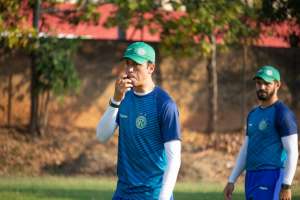 Série B: Thiago Carpini revela possível novidade no meio-campo para 'decisão' com o Paraná