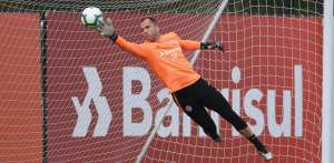 Com 'ferida para sempre', Victor Cuesta projeta Inter na luta por título nacional