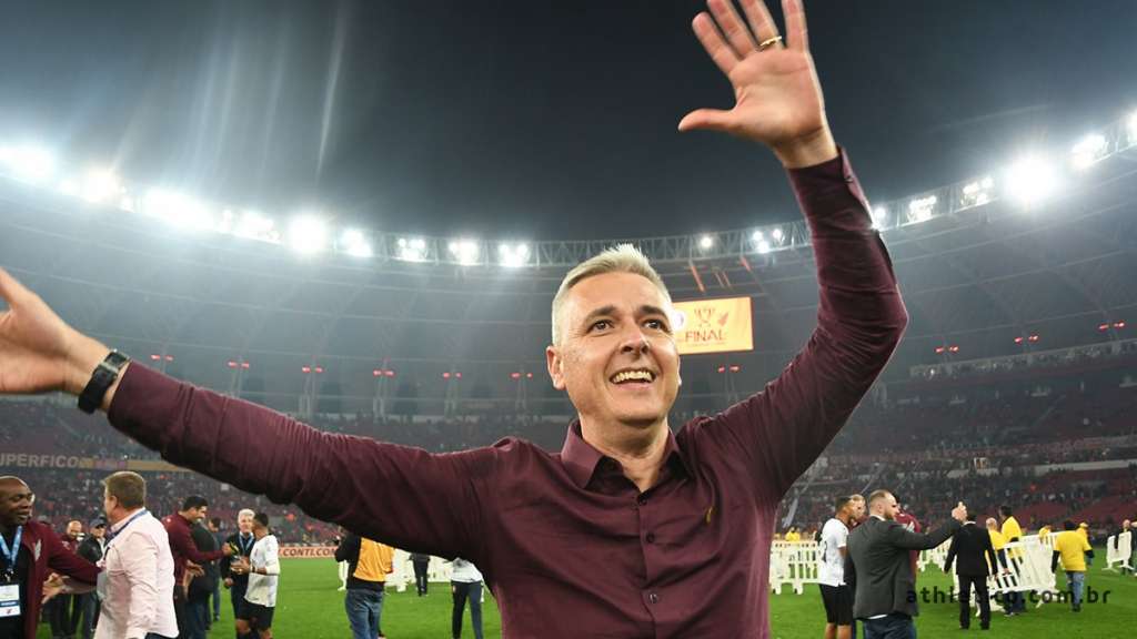 Vasco x Athletico-PR – Furacão vai só ‘brincar’ no Brasileirão? 2 0002050417019 img