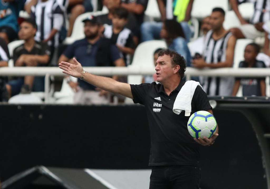 Cuca destaca bom 2º tempo do São Paulo: 'Buscamos a vitória até o último minuto'