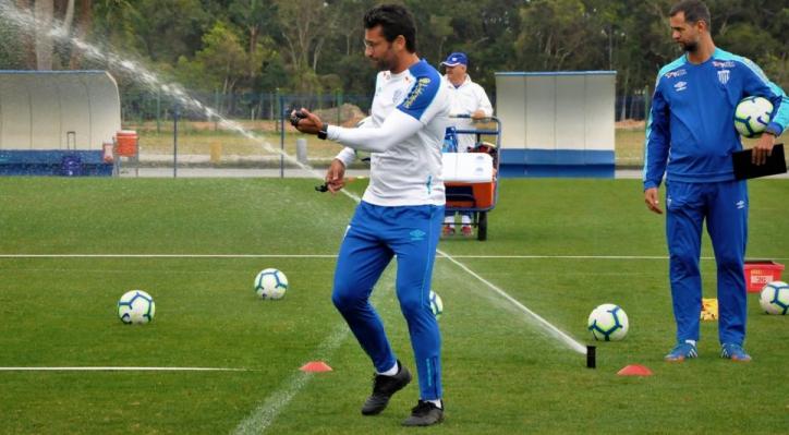 Avaí x Atlético-MG – Contra mistão, Avaí pode vencer e deixar a lanterna do Brasileiro