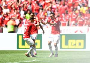 BRASILEIRÃO: Palmeiras vence 4ª seguida e segue na cola do Fla; Inter entra no G4