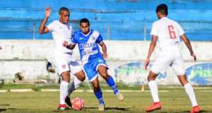 Após queda na Copa Paulista, torcida de time da Série A2 protesta: 