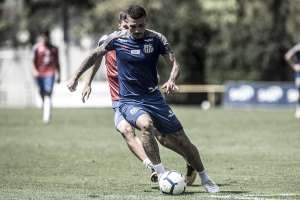 Alison admite incômodo com fase oscilante do Santos; Evandro não treina com time