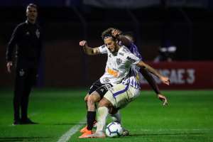 Série negativa do Atlético-MG incomoda técnico: 'Torcedor está p..., nós também'