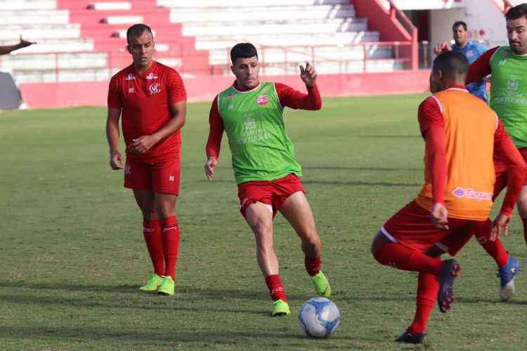 Série C: Náutico tem dúvidas para primeiro duelo contra o Sampaio