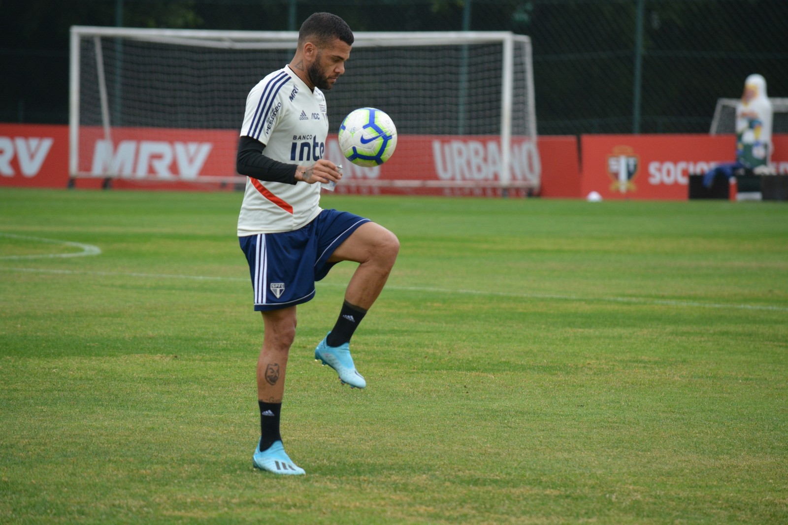 São Paulo recebe o Goiás no Morumbi para melhorar os seus números em casa