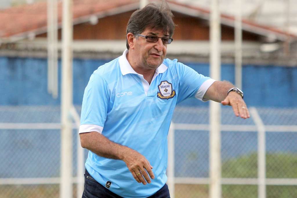 Após tour pela Europa, René Simões detalha experiência no futebol francês - Tiago Ferreira / Macaé