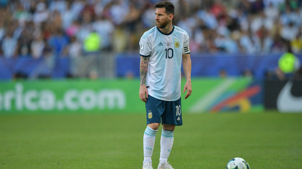 Melhor do mundo, Messi se diz ansioso por Copa América em casa e defende Scolani