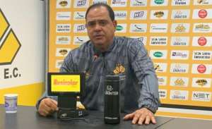 Série B: Após derrota para Guarani, Criciúma demite treinador e diretor