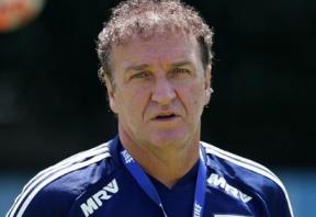 Impacientes cartolas abusam de rifar treinadores